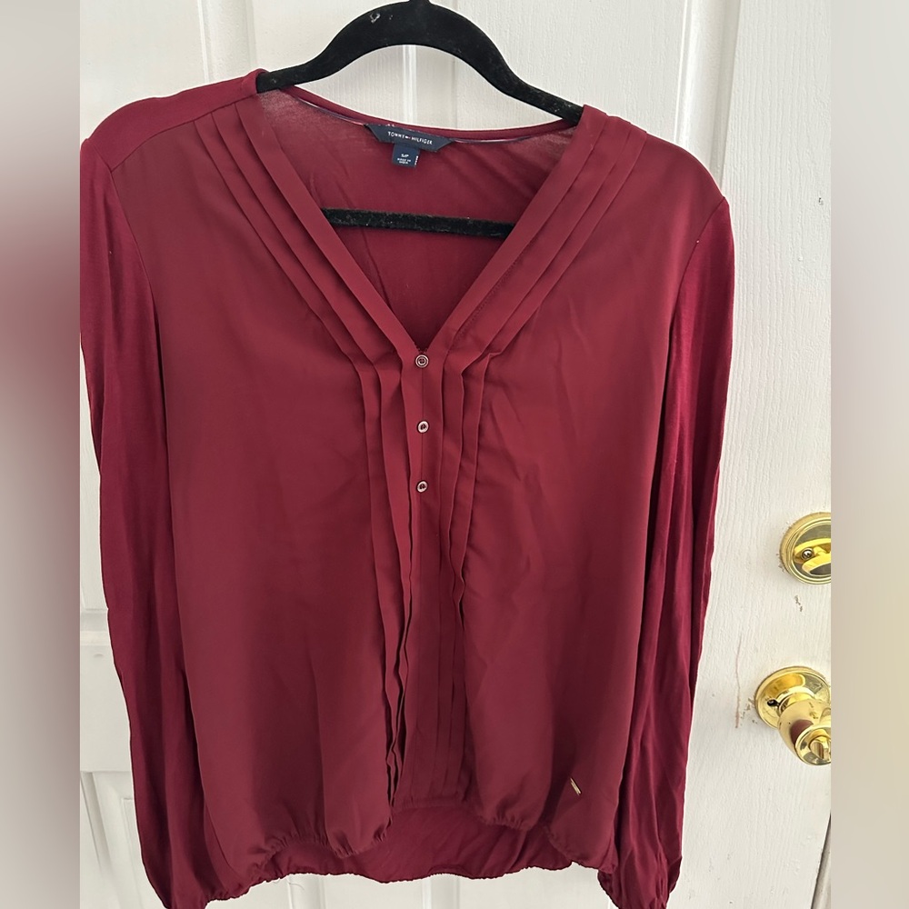 Long sleeve dressy top